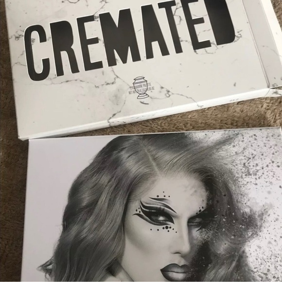 Jeffree Star Eyeshadow Palette Cremated